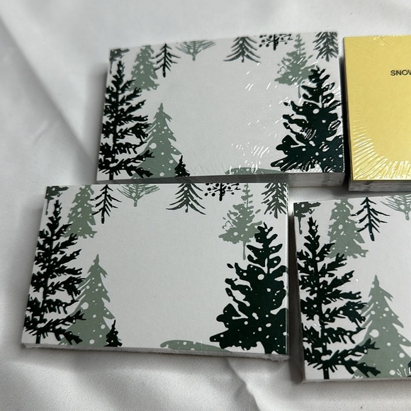 Snowy Pines Enclosure Card 3.5x2.25" Pack of 50 - Picture 4 of 5